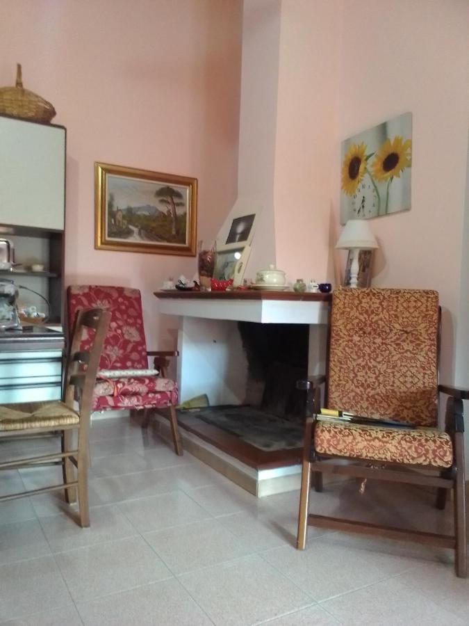 Casa Vacanze Santa Caterina Di Pittinuri  Eksteriør billede